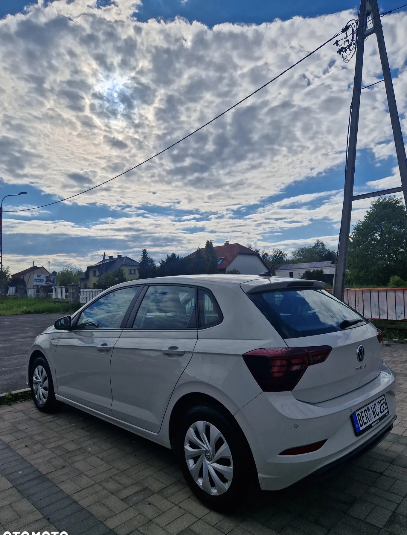 Volkswagen Polo cena 62990 przebieg: 12595, rok produkcji 2022 z Krapkowice małe 137